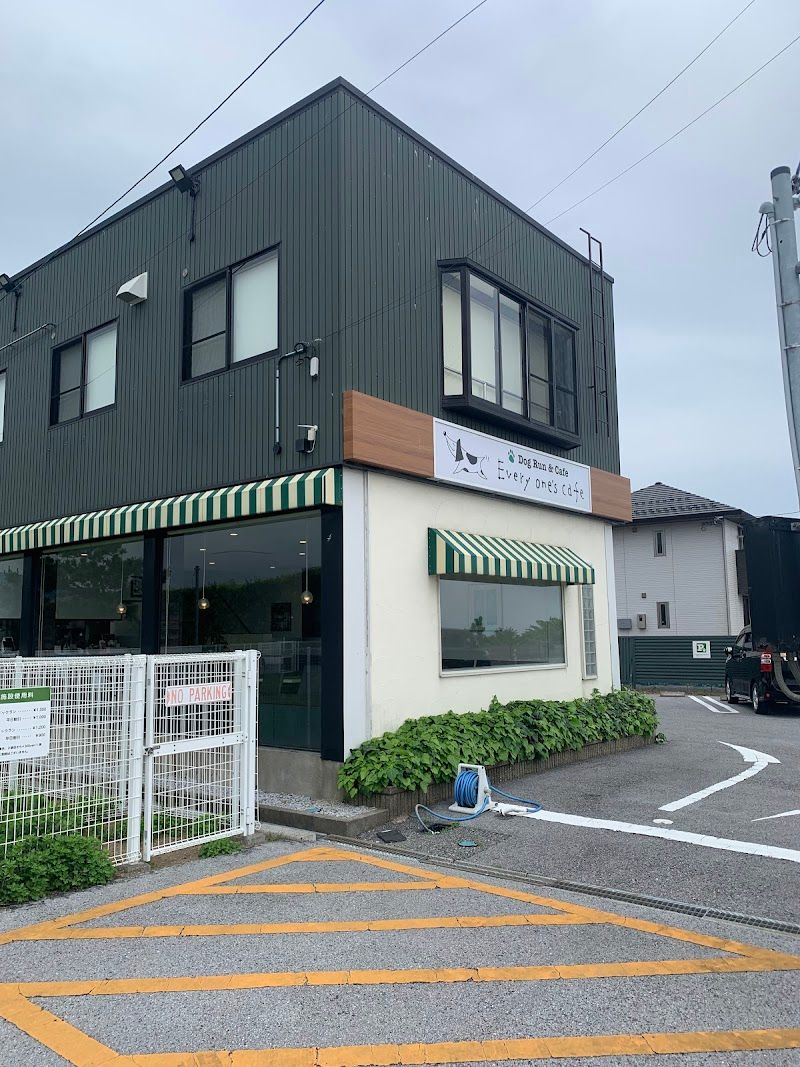 Every one's cafeの写真 3