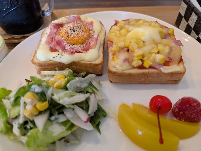 ドッグランカフェMOMOの写真 3
