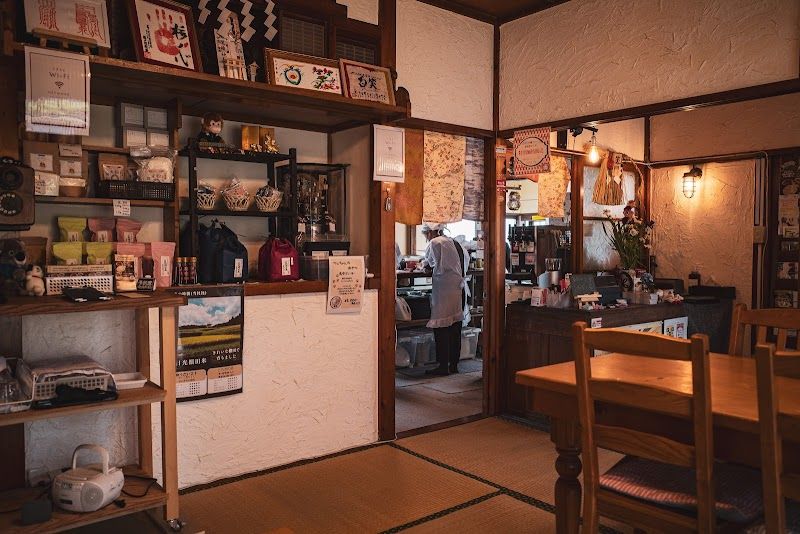米農家レストラン 百笑の写真 1