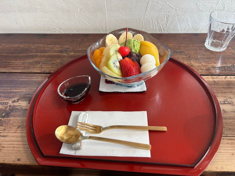 ゼルコーバの写真 3